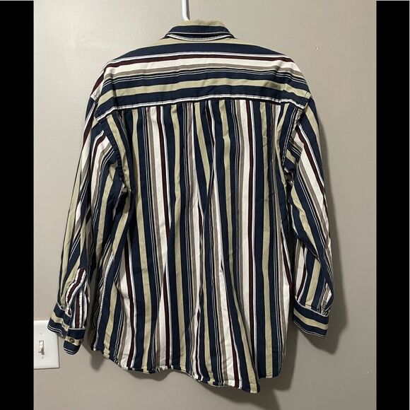 VINTAGE Tribute long sleeve button down - Picture 4 of 4